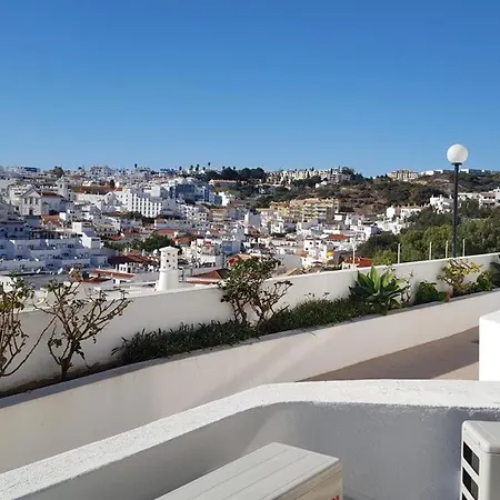 Albufeira, 5 Minutes To The Beach 阿尔布费拉
