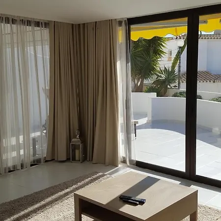 Albufeira, 5 Minutes To The Beach * 阿尔布费拉
